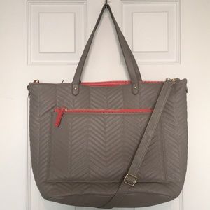3 Bags in 1- Reversible Tote, Crossbody, Clutch